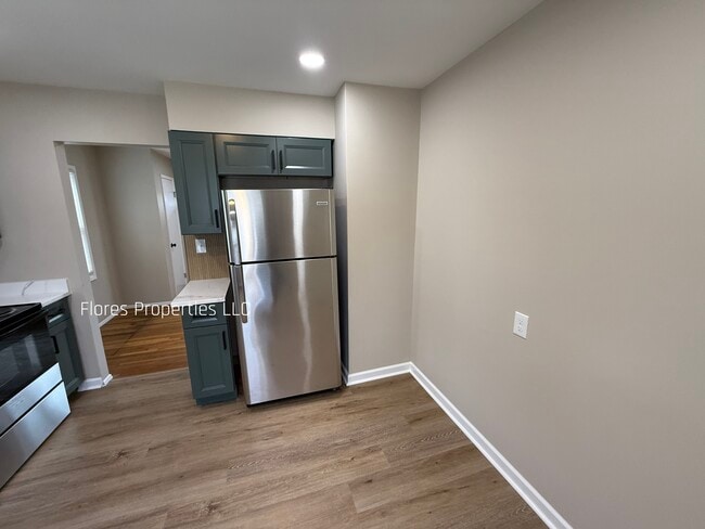 Foto del edificio - 1136 Pauline Ave