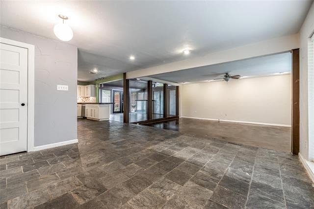 Building Photo - 7111 Wild Valley Dr