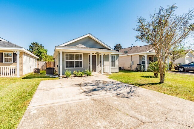 Foto del edificio - Well-maintained cottage home in Bellview