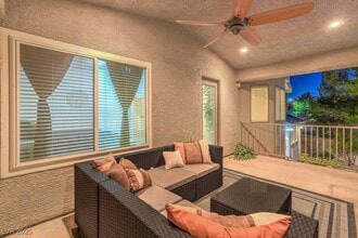 Building Photo - 249 Timber Hollow St