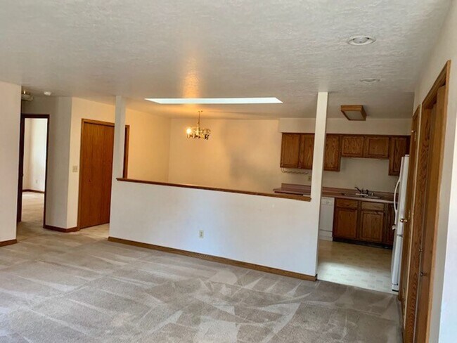 Building Photo - 1025 49th Ave Ct