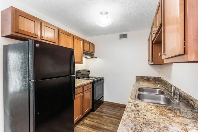 Kitchen - Old Orchard Estates