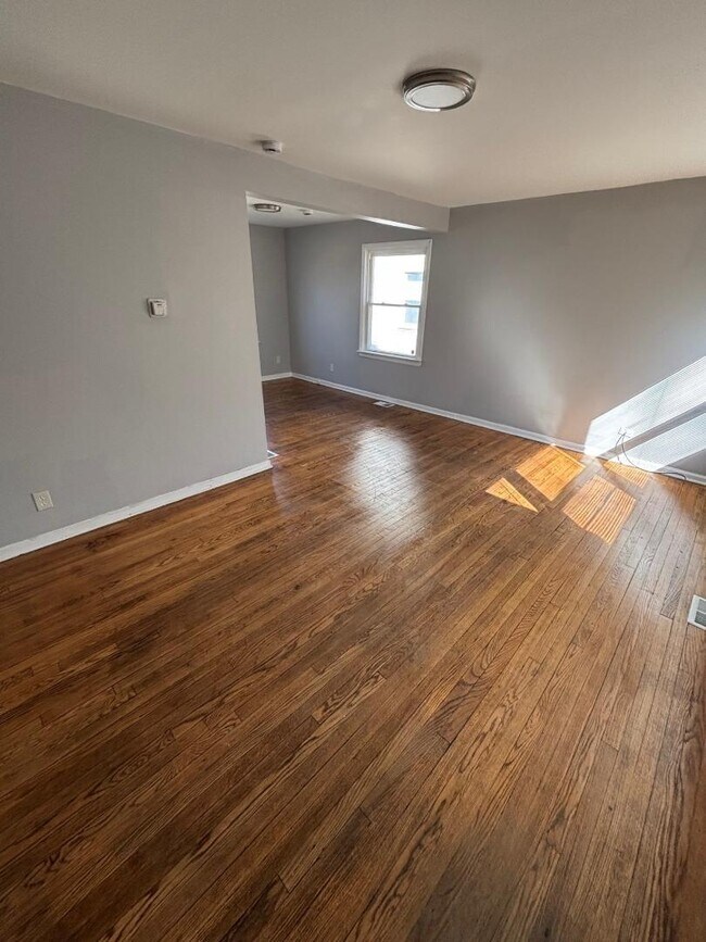 Foto del edificio - 3622-28 E 9th Ave