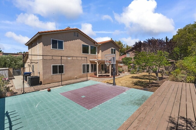 Foto del edificio - 2814 Caruso Ln