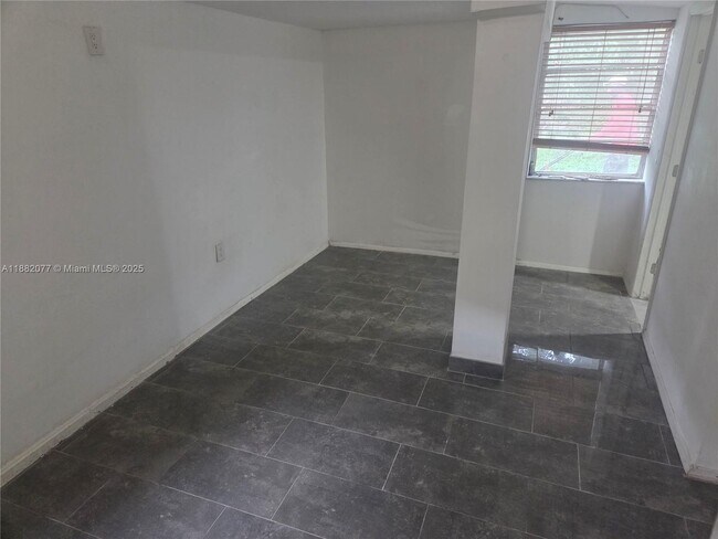 Building Photo - 1787 NE 173rd St