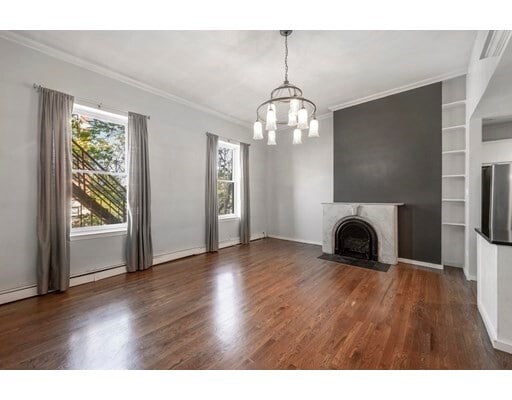Building Photo - 109 Beacon St