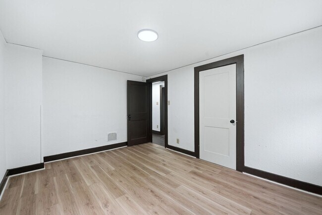 Foto del edificio - Freshly Updated 3BR Home