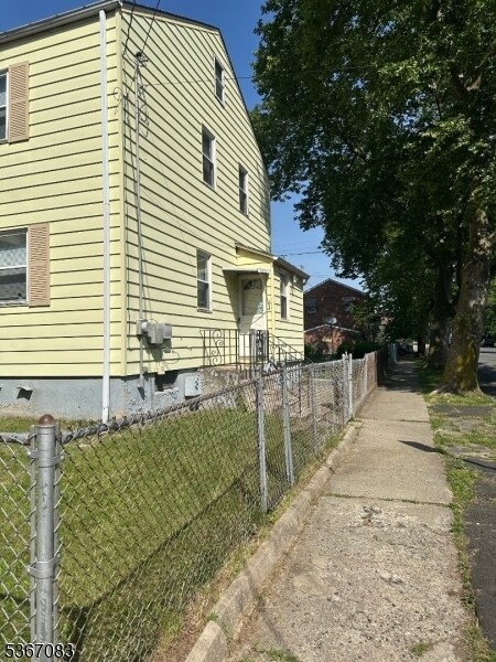 Foto del edificio - 178 N 16th St