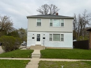Building Photo - 5956 N 67th St