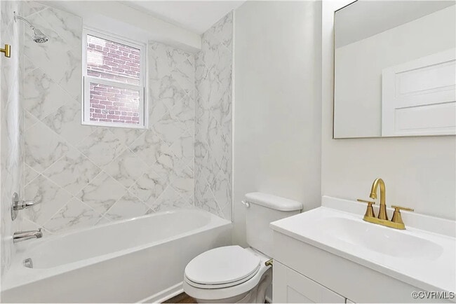 Building Photo - 3139 Ellwood Ave