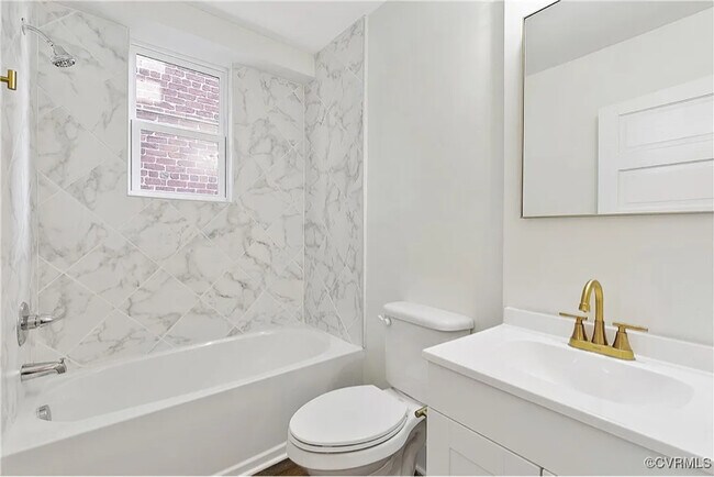Foto del edificio - 3139 Ellwood Ave