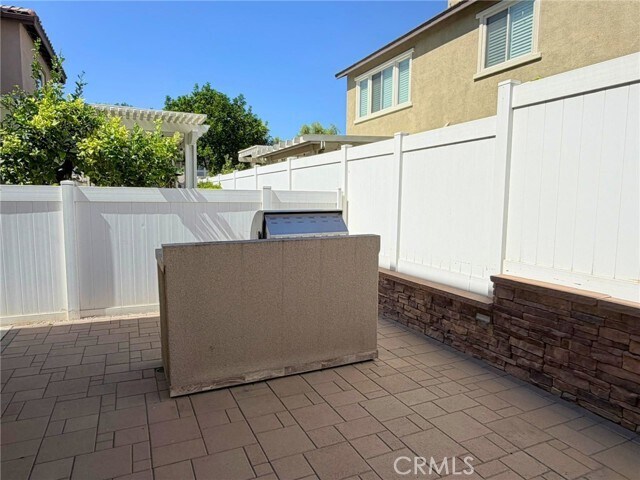 Foto del edificio - 8540 Blue Spruce St