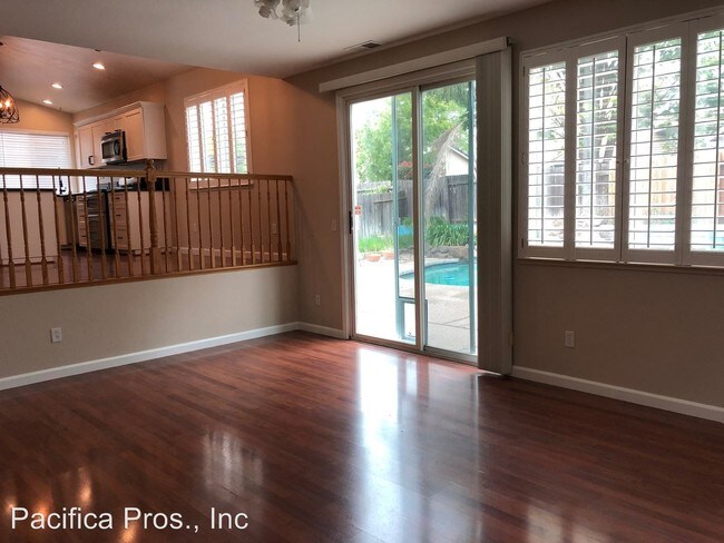 Building Photo - 4 br, 3 bath House - 6530 Chesterbrook Dr.