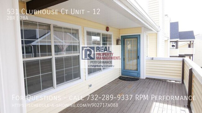 Foto del edificio - 531 Clubhouse Ct