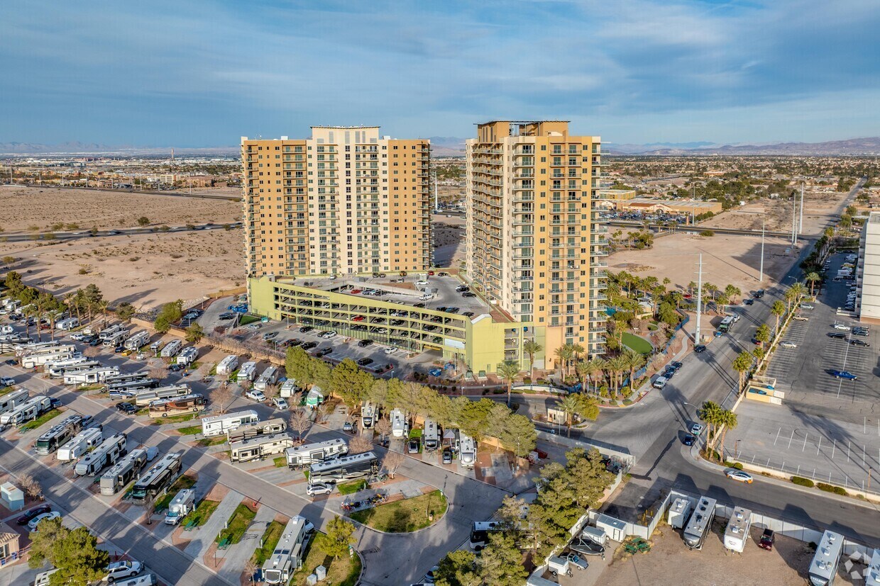 One Las Vegas - Image 3