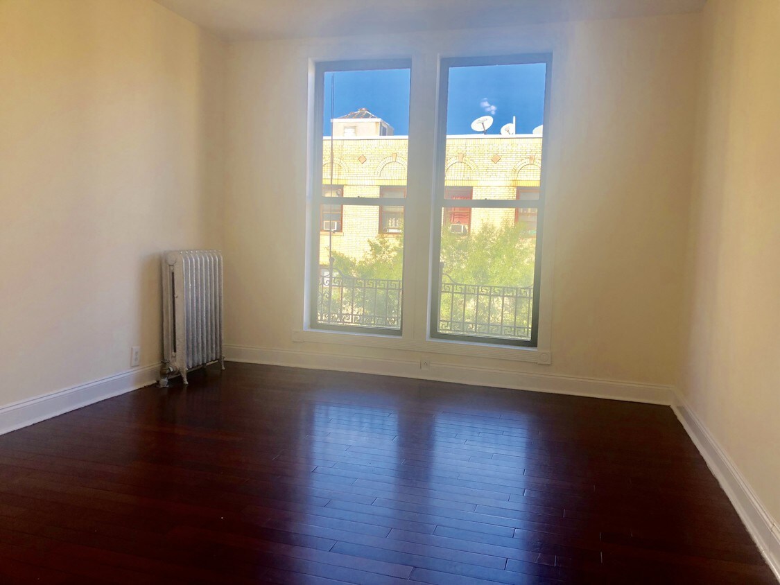 Foto principal - 251 Fort Washington Ave