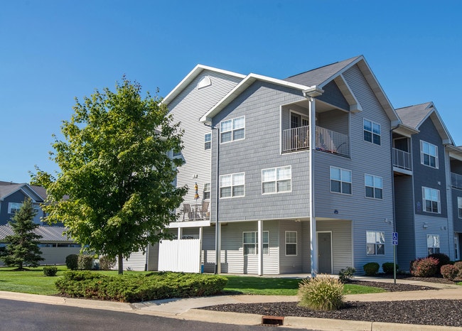 Welcome Home to Silver Lake Hills - Silver Lake Hills