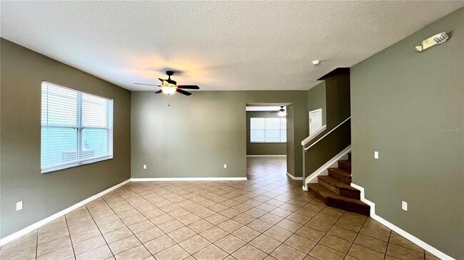 Foto del edificio - 338 Sand Ridge Dr