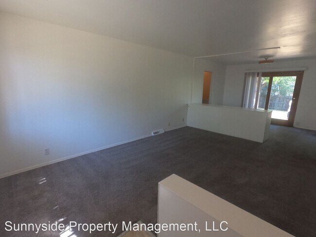 Building Photo - 3 br, 1.5 bath House - 235 S. 40th Street