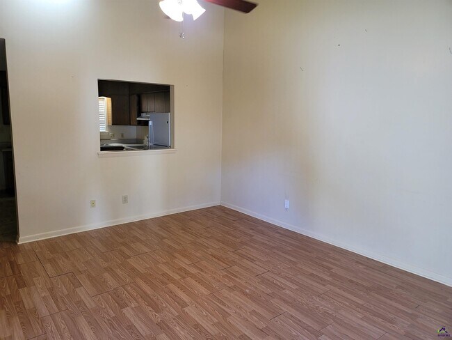 Building Photo - 316 Tallulah Trail