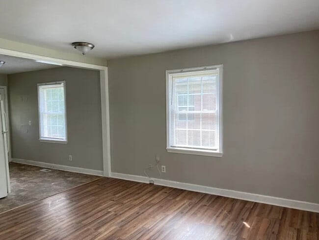 Foto del edificio - 2613 Remington St