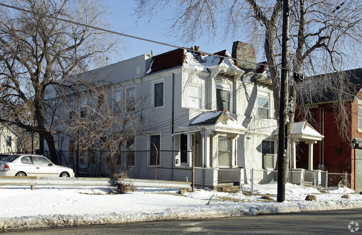 Primary Photo - 2085 Columbus Rd