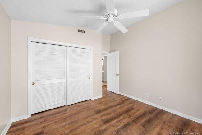 Foto del edificio - 2386 SW Creekside Dr
