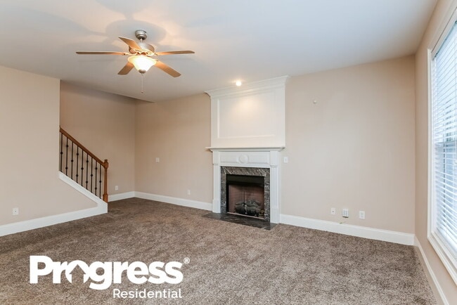 Building Photo - 1393 Sparkling Cove Dr