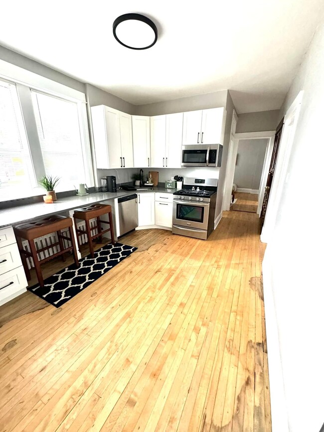 Photo - 1858 W 21st Pl Apartment