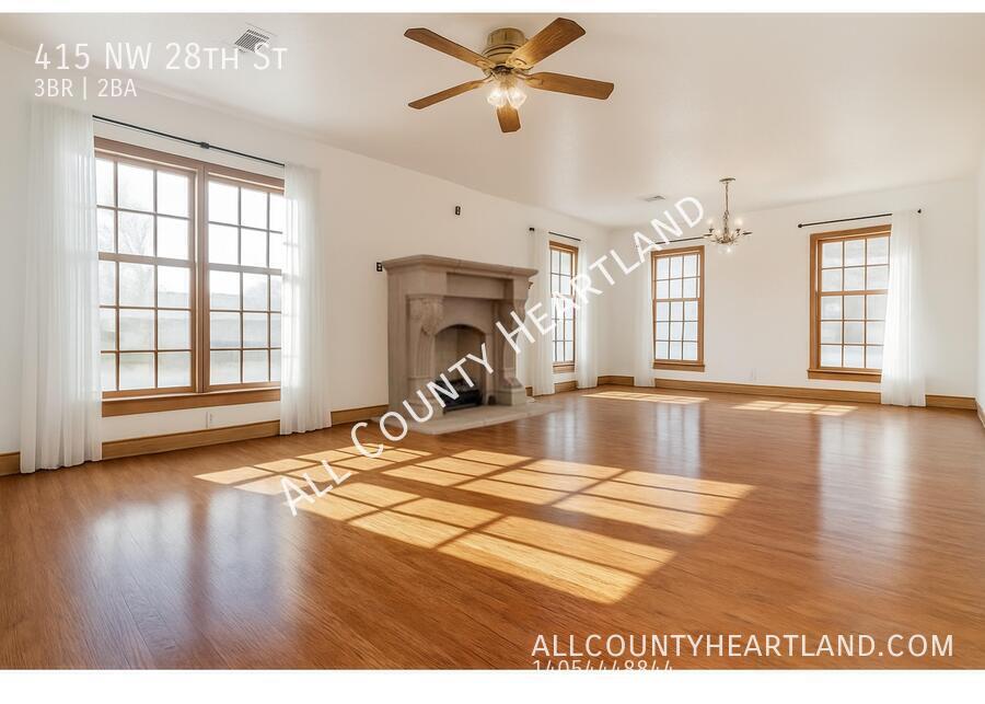 Foto principal - 415 NW 28th St