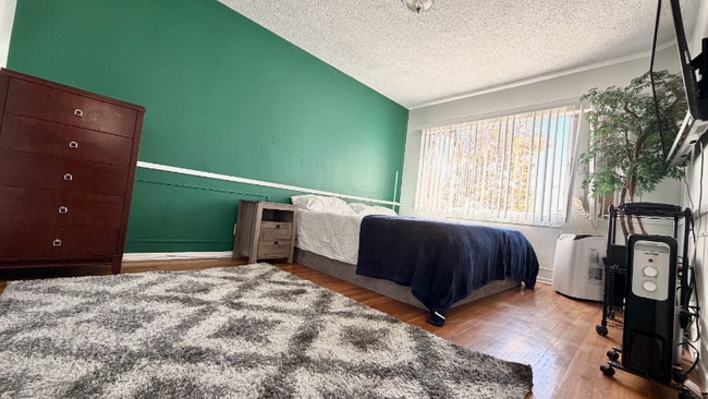 Foto del edificio - 1135 Glenville Dr