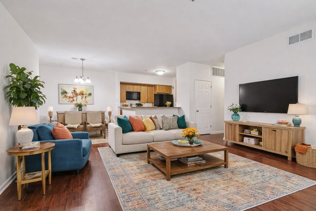 Interior Photo - Autumn Park Apartments