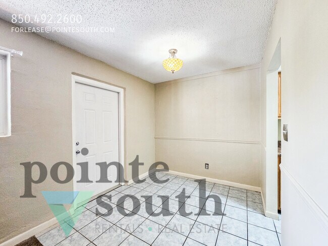 Foto del edificio - 2BD/2BA Condo in Central Pensacola