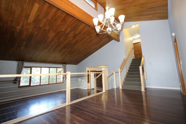 Building Photo - 12811 Huffman Cir