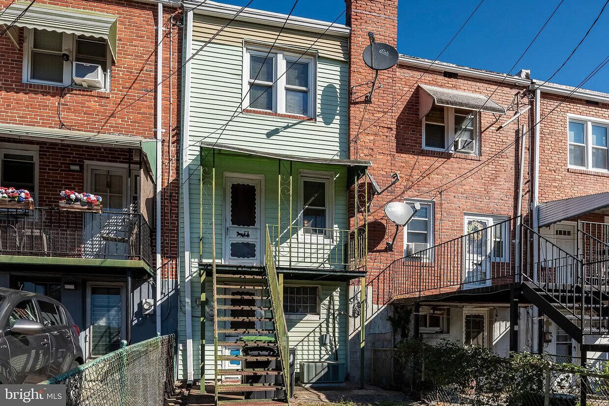 2132 Parksley Ave, Baltimore, MD 21230 Townhouse for Rent in
