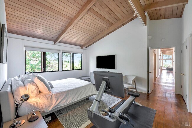 Foto del edificio - 35 Spring Ln