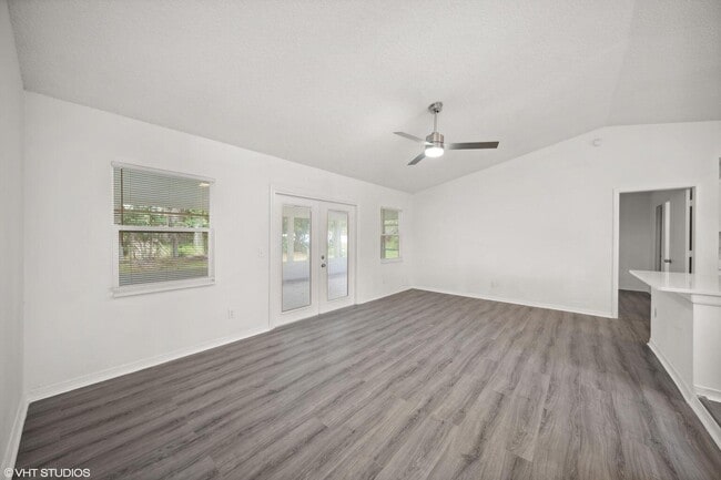 Foto del edificio - 3438 SW Martin St