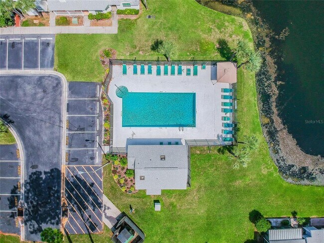 Foto del edificio - 5321 Abinger Ct