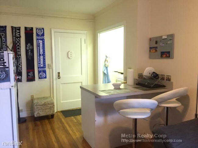 Foto del edificio - 1284 Beacon St