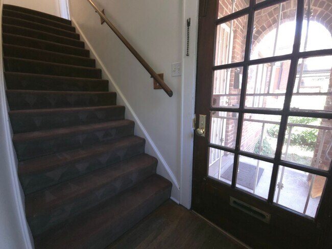 Building Photo - 440-442 Clarkson