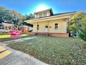 Building Photo - 505 Ebenezer Ave