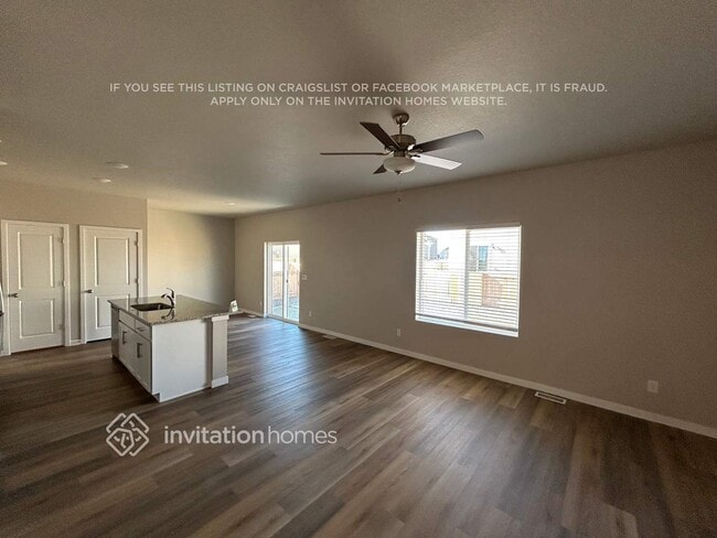 Building Photo - 7215 Dolores Ave