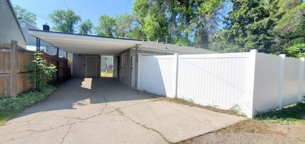 Building Photo - 509 Burlington Ave