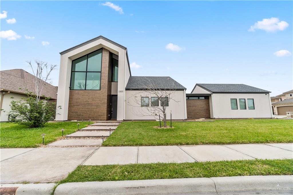 Primary Photo - 2303 Penrose Ave
