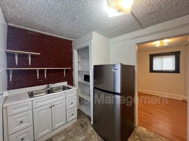 Foto del edificio - 631 N Prince St
