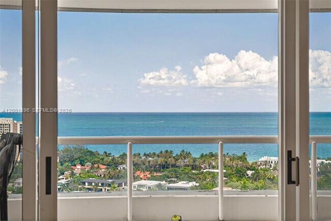 Photo - 21050 Point Pl Apartment