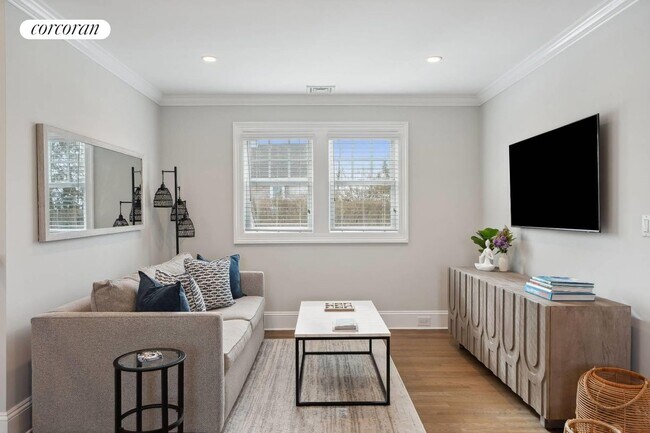 Building Photo - 26 Rampasture Rd