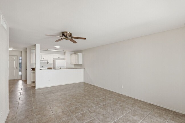Foto del edificio - Westbrook Village 55+