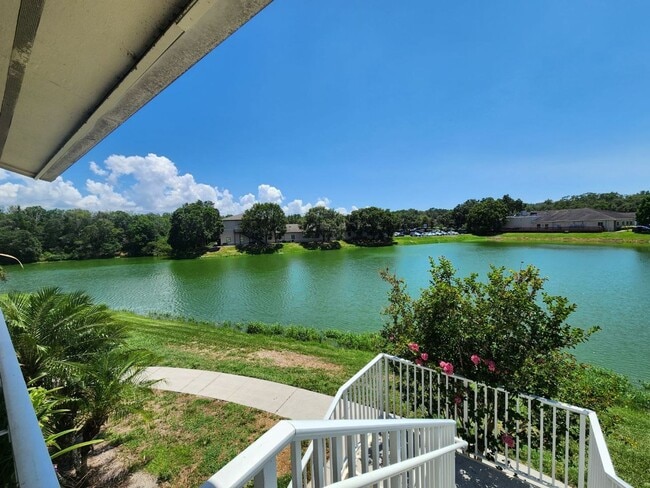 Water Front- 2nd Floor- 1 Bedroom 1 Bath f... - Water Front- 2nd Floor- 1 Bedroom 1 Bath f... Apartment