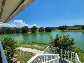Building Photo - 215 Lake Brook Cir